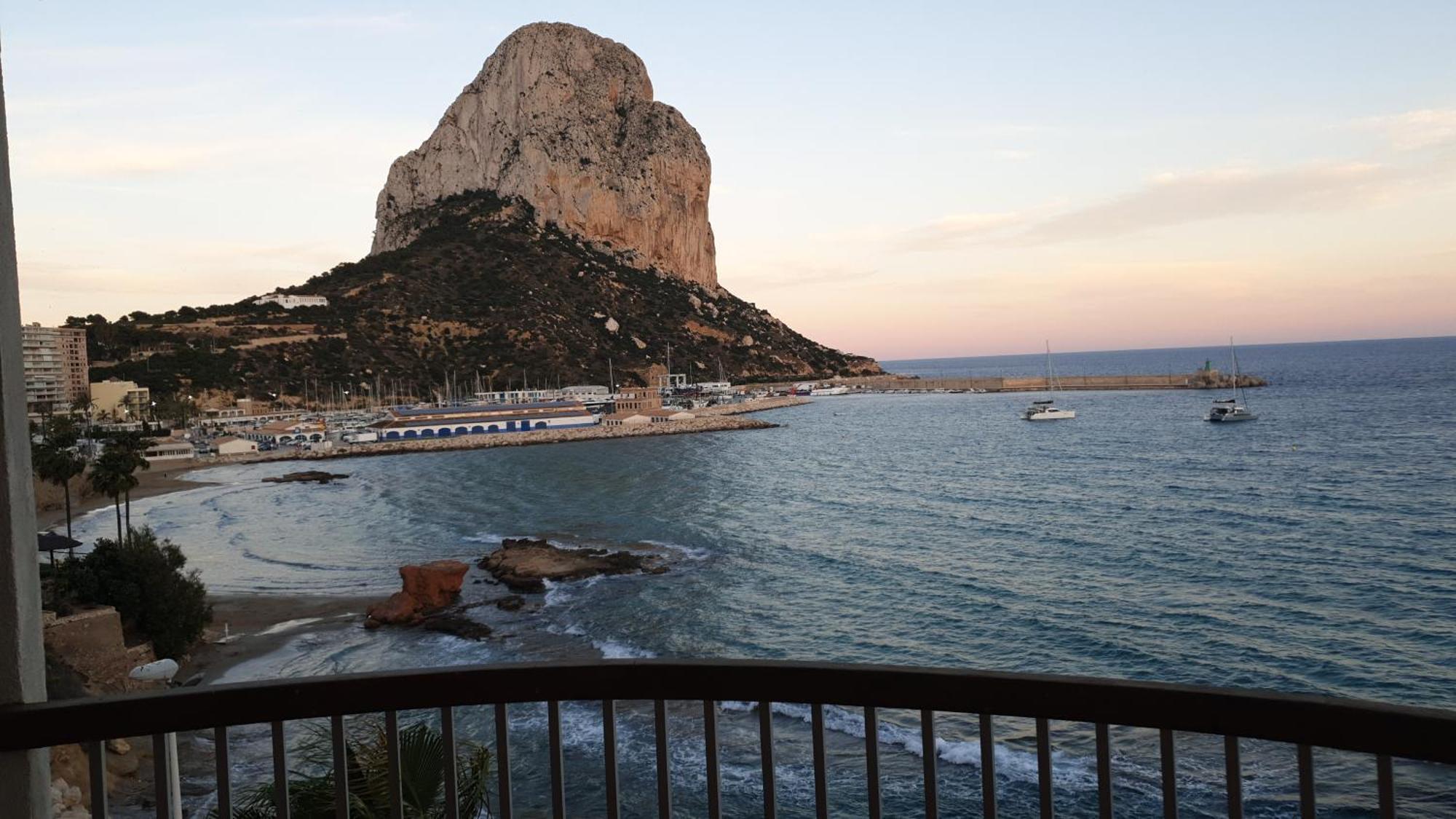 Apartamento Calp Place Wifi Fibra Экстерьер фото